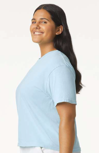 Chambray crew neck T-shirt color option for the personalized Mama embroidered tee.